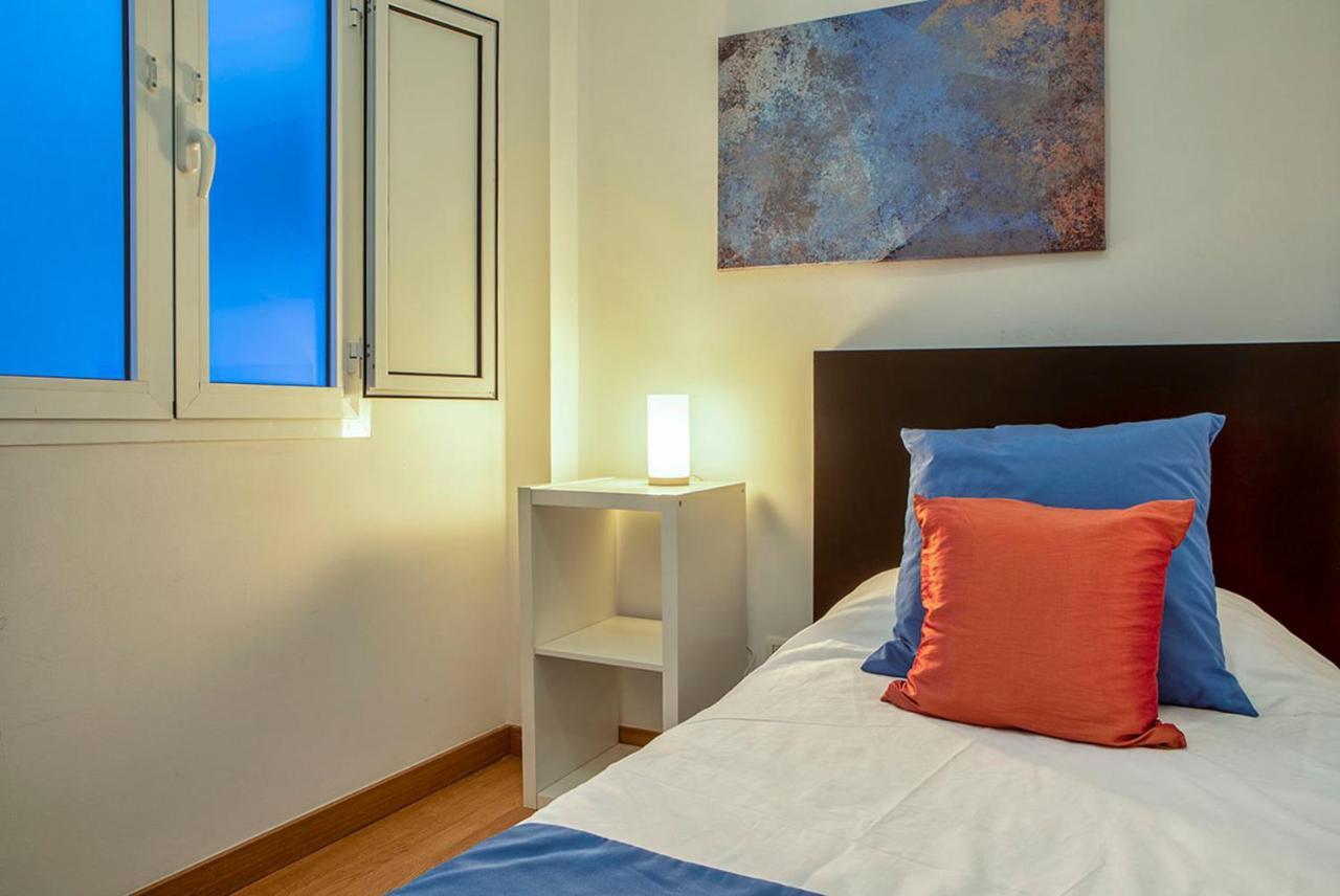 Homefeel Cartuja Sevilla Bagian luar foto