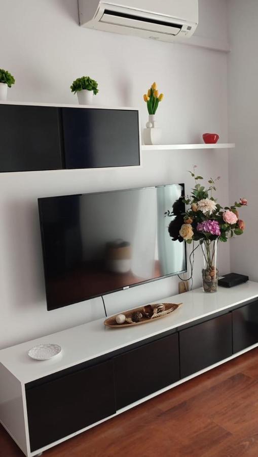Homefeel Cartuja Sevilla Bagian luar foto